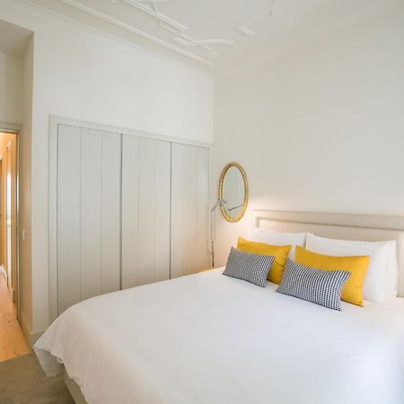 Courtyard & Elegance Apartment Lisbona Esterno foto