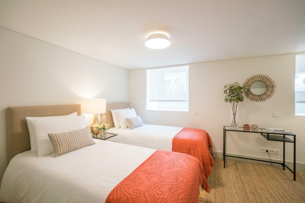 Courtyard & Elegance Apartment Lisbona Esterno foto