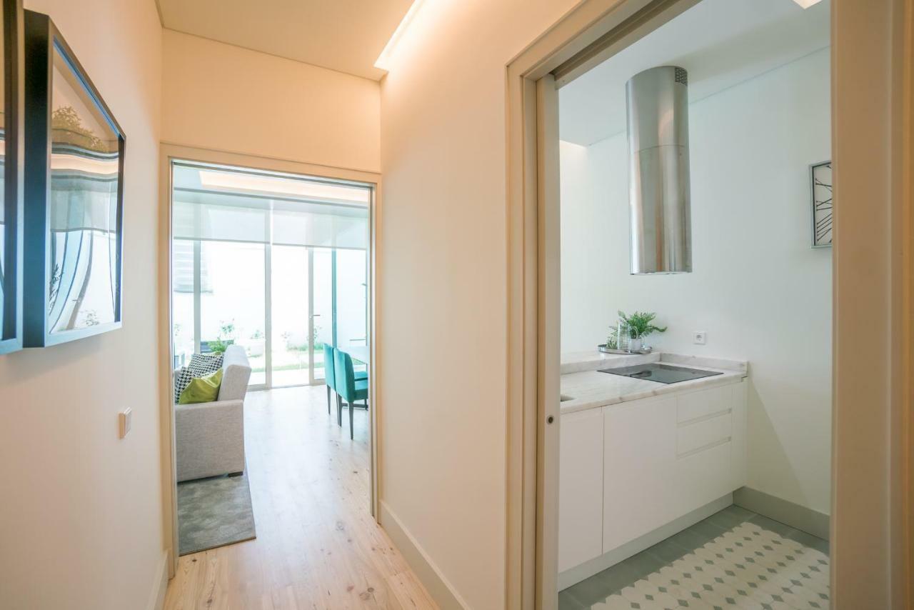 Courtyard & Elegance Apartment Lisbona Esterno foto