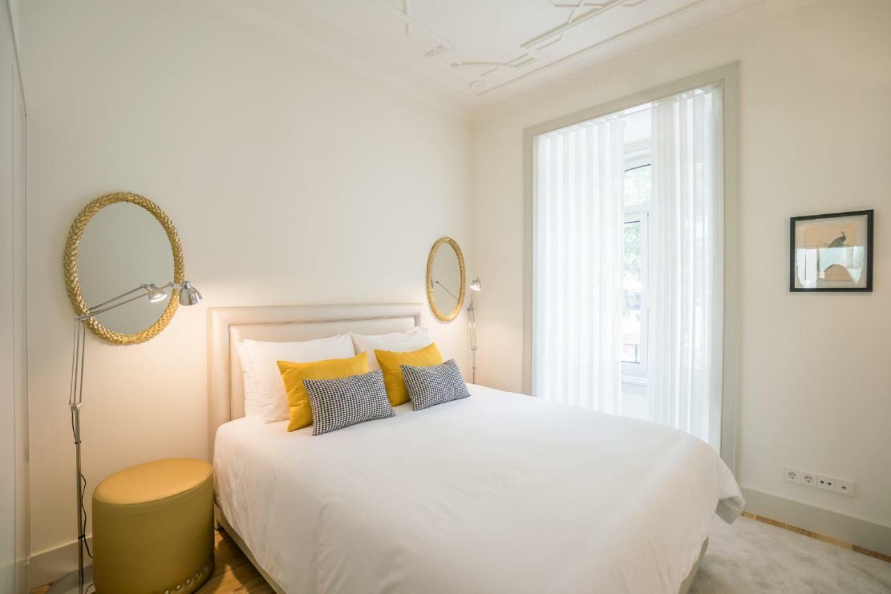 Courtyard & Elegance Apartment Lisbona Esterno foto